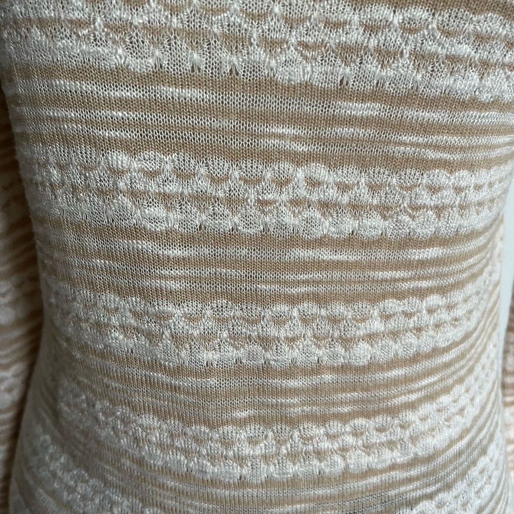 C - White & Tan Light Long Sleeve Knit / Shirt - Picture 7 of 9